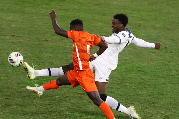 以增强球队 以增强球队