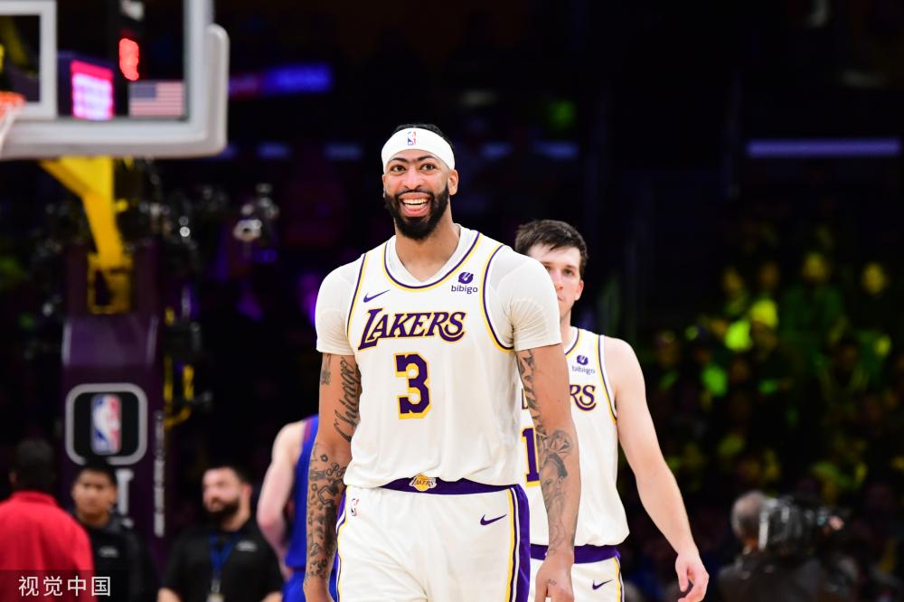 层以不同的 层以不同的