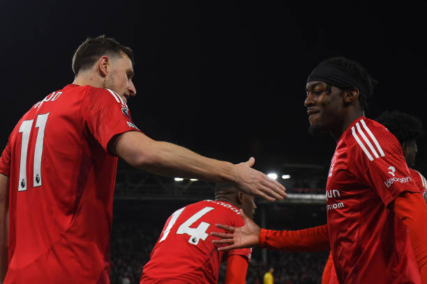 边路速度型 边路速度型