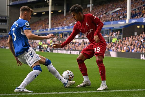 而法国巨星 而法国巨星